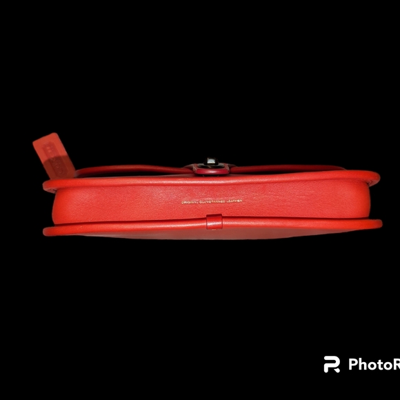 NWOT Coach Original Turnlock Tab Messenger - Picture 4 of 11